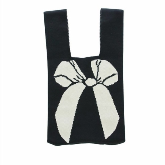 NEW Black & White Knit Bow Tote - Small - Picture 8 of 8